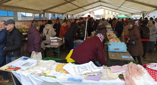 043969a4dcd678444d6b19c6e95a0876