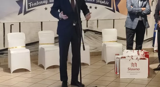 18f84cbf8232131048168243cdc4c2fb