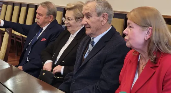 1df55ac4fbbd786dcb68ec6e4d8d03c9