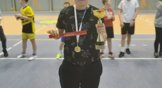 225f00fda46232fe5c36ebaca12dadfc