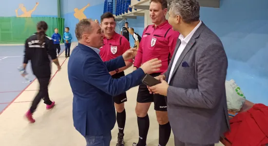 235f6a44fa5952a1bd25b136da31d9c5