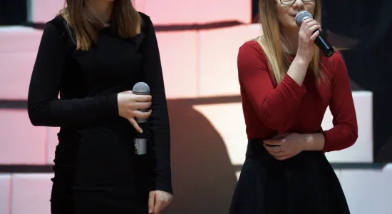 29472488 1819547461429359 994026947518398464 