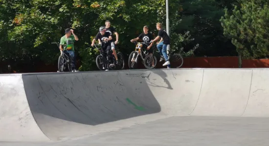 71326595 2199503273681458 6096596559300919296 