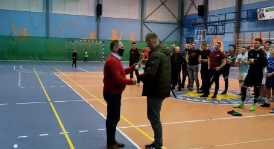 48e5bda062b958a032254be893932d21