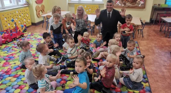 71955031 2615324085194762 7869009513729228800 