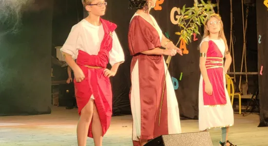 51f249d0245c49773445fa46e2a4b56c