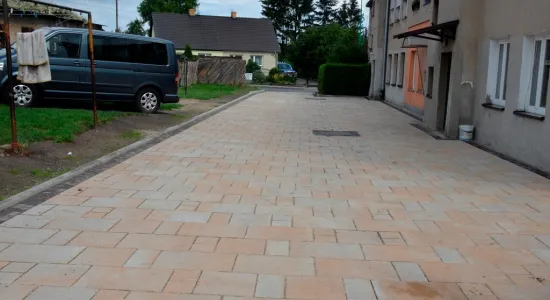 Podwórko ul. Daszyńskiego