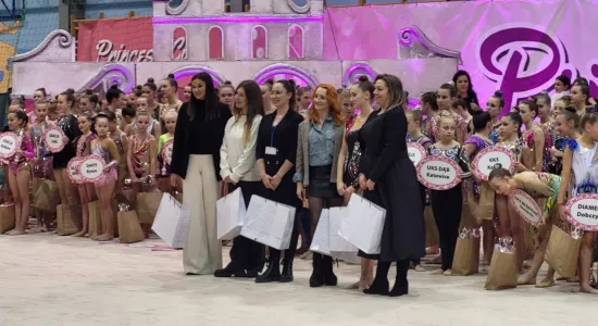 5864a945873ab70bda68b1384f62b57a