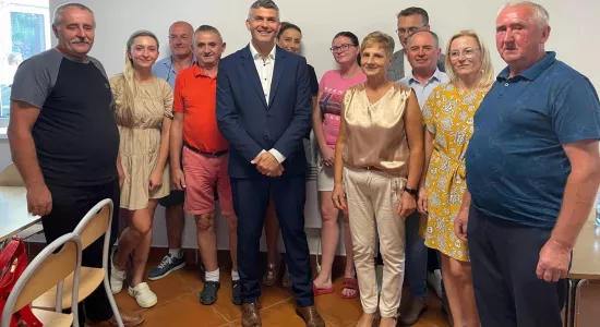 457234618 1053342042986888 2615857769078361880 