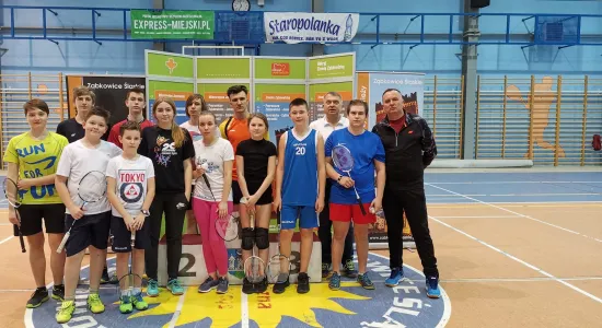 56255370 564822170691651 4232319747674341376 