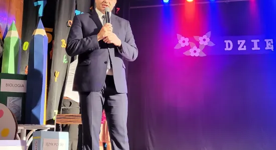 64ce50025b56c4255112afa6b07b42ab