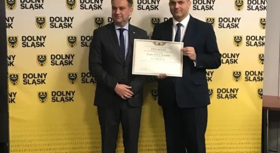 666e7283ef60a550ad02eba113de3262