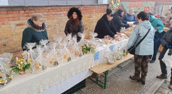 68dddeaf0ed9a414766d942ee577e371