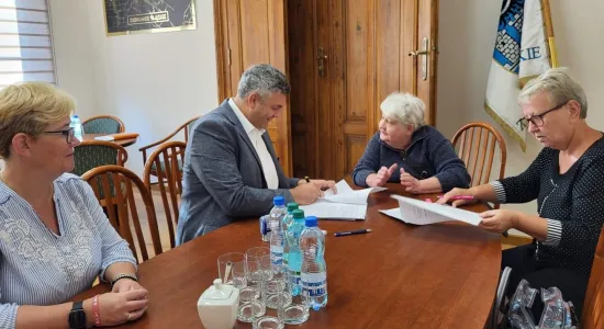 6f7c6db5a152f3c9aa52934f437729e8