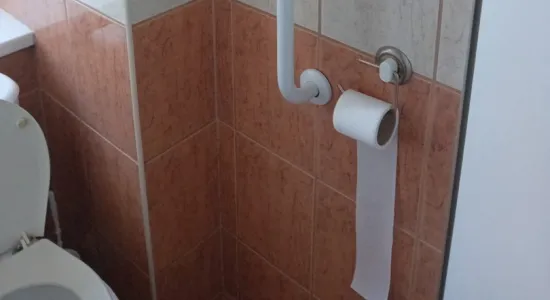 76ae77b3c82151fab6e03dbe2233d17e