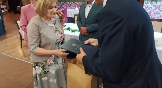 79885a1fe8f925372a50bb9bc3709011