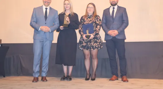 7b576b47e56b250ecf3d95d73145c8c4