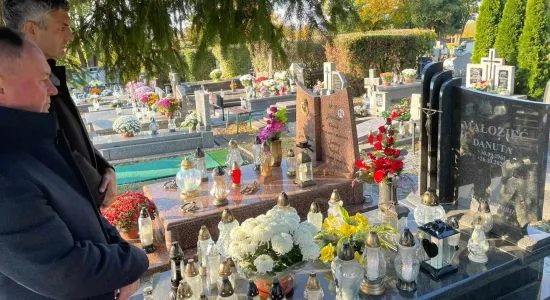 394322648 287206787620545 8898985132267901883 