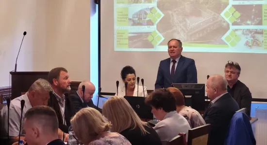 7f6b028030e032aa32e36c23a0247889