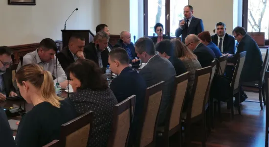 75233961 419079045434242 8713825242935459840 