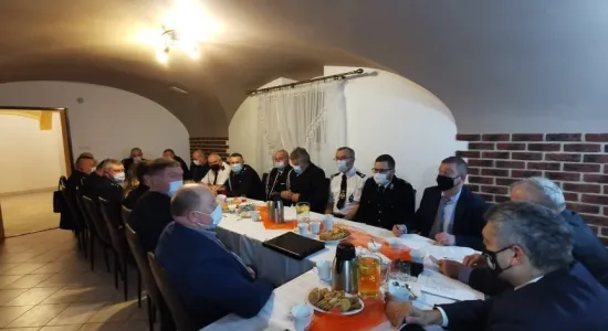 84ab663bd5182df2086413a50649b849