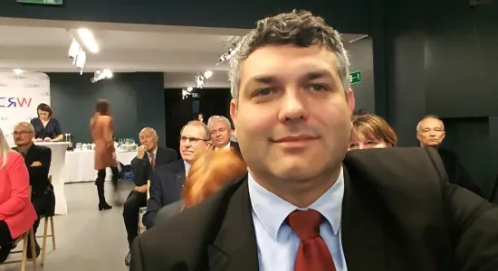 89b45c7b67398e2d7864662058e57515