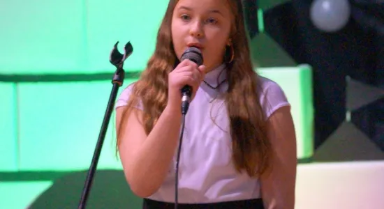 29472814 1819543321429773 1424018517480439808 