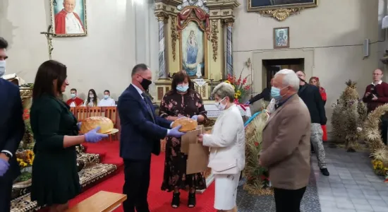 237770957 554028016023279 1381740752153572662 