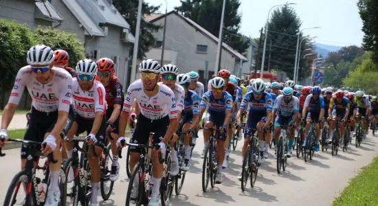 9d875ebf8c8c4f406743c25056a7f1c1