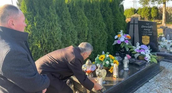 371821672 6196541303781093 2854677059119609385 