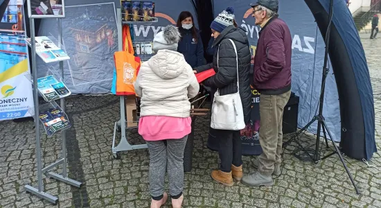 a050095f64cce9911dbe1f49173ec1ef