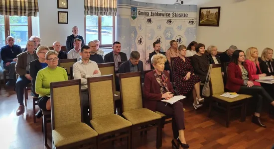 a1ca0d8203aa924292c8a04574169b95