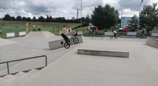 aa3b8d1bc354a8768c1039b4a385bf15