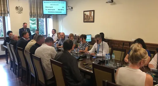 65251164 386146525578172 7124823167461228544 