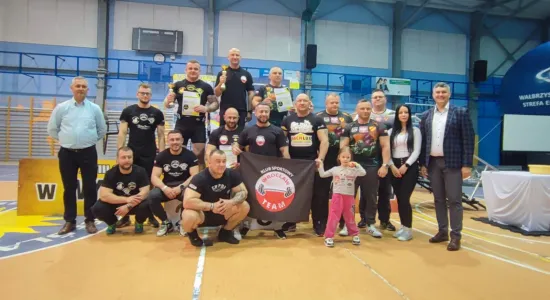 b0413b4fa28129f1172ef85e0ba82d2e