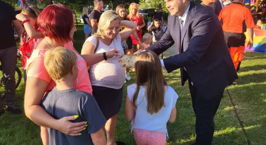 b4f2efee531e734fb6634677ee55231a