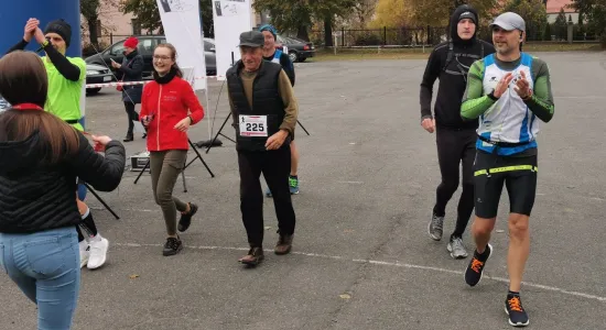 75356876 758458351283665 3841604790345793536 