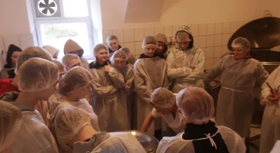 b9e307e5466d780dc9b648bc0be4b9db