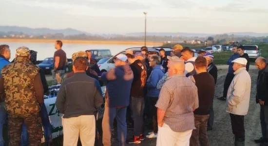 bbd5d561ba5f51b7bb3ebe47053429fb