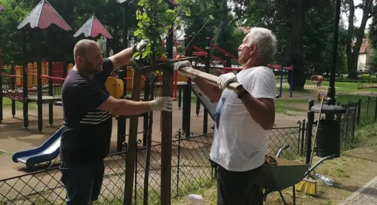 bce584ee5c210ea8d38e53e4b56eccb2