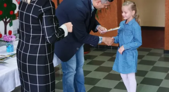 72571894 576036003203692 6254982454822567936 