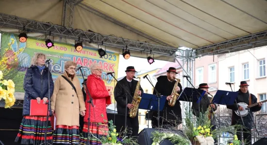 c1945e35e5fb45dee609b4648b70ff9a