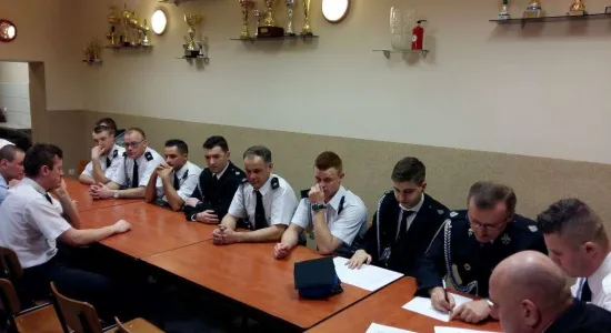 28938870 1322517394558372 2027370684 