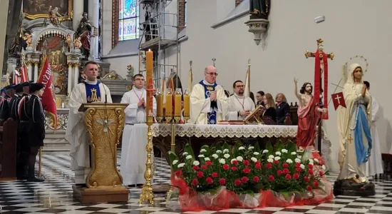 c88962a2830e2cfbcf62765bb3a90598