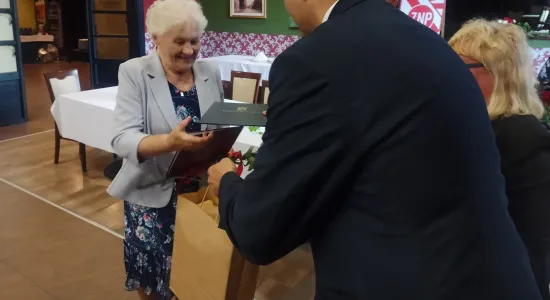 ca262a8a6021c273eda2f9594631237e