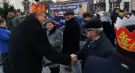 82691296 597229241108200 8776311253246148608 