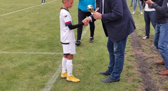 69851302 705323409895053 1063279863487528960 