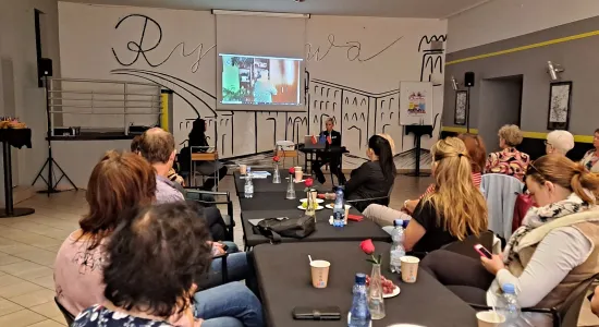 dc0cd4171292296c06466cd5879408e6