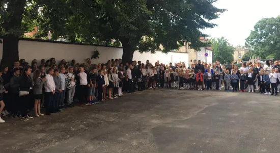 rozpoczęcie roku szkolnego w Szkole Podstawowej Nr 1
