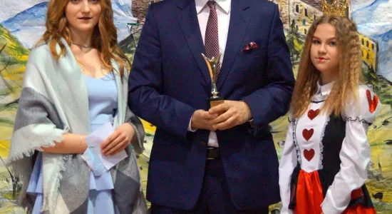 29512412 1819550801429025 2309745489513283584 